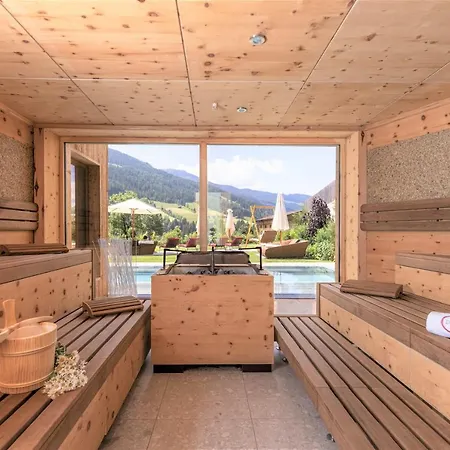 Alpbacherhof Mountain & Hotel 4*