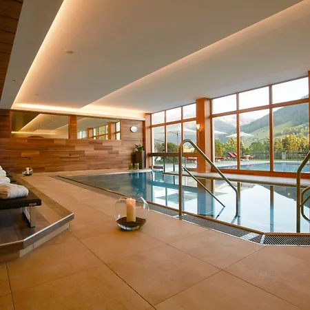 Hotel Alpbacherhof Mountain & 4*