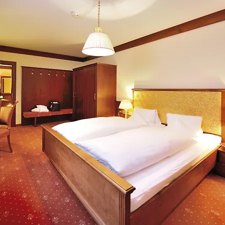 호텔 Alpbacherhof Mountain & 4*