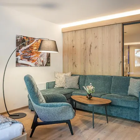 Alpbacherhof Mountain & 4*